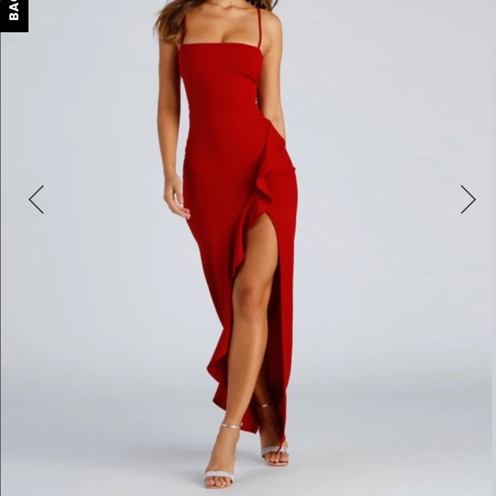NWT Windsor Long Red Formal/Prom Dress
